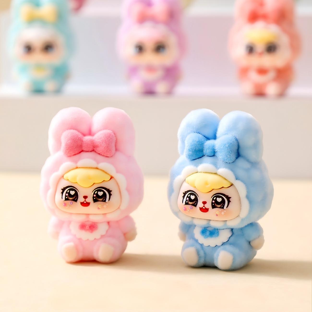 Cute Looking Mini Desktop Orna - Vinyl Figure Blank recensie en prijs